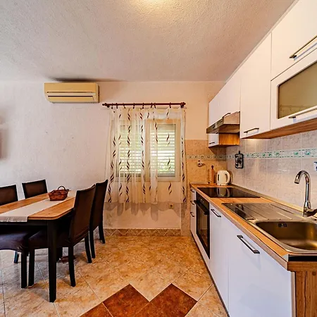 Apartmán By The Sea Pasadur, - 8391 *