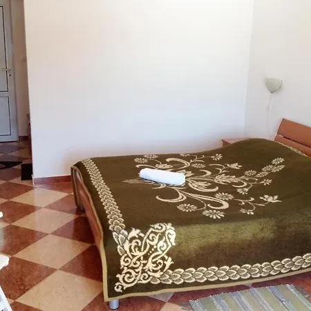 By The Sea Pasadur, - 8391 * Lastovo