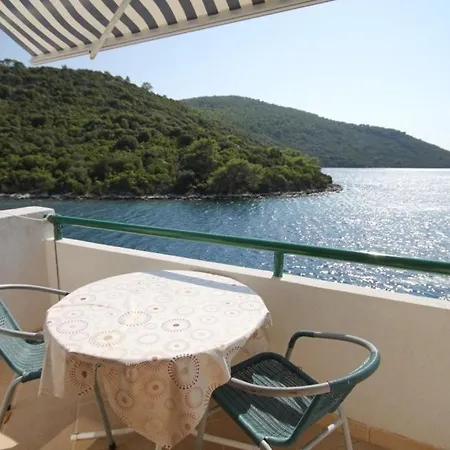 Appartamento By The Sea Pasadur, - 8391 *